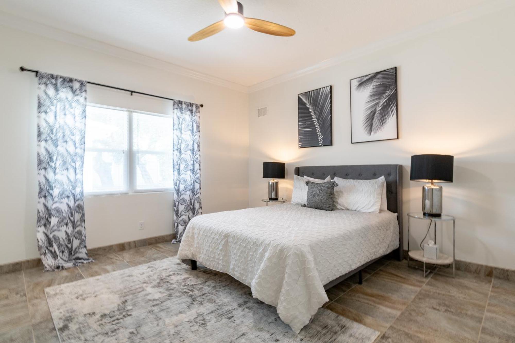Sole Suite #1-2 Min To Beach-Patio & Courtyard Cocoa Beach Extérieur photo
