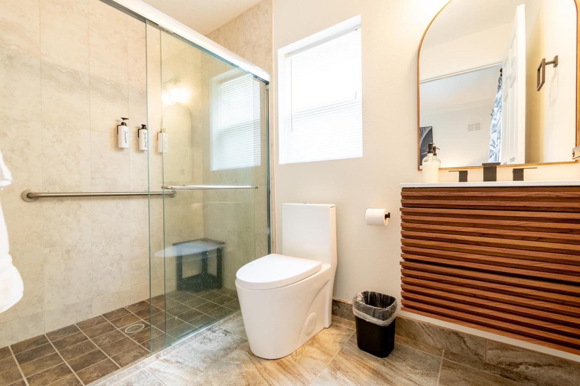 Sole Suite #1-2 Min To Beach-Patio & Courtyard Cocoa Beach Extérieur photo